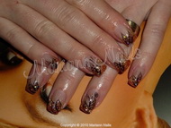 Best Nails - Flitter, akril kontúrral